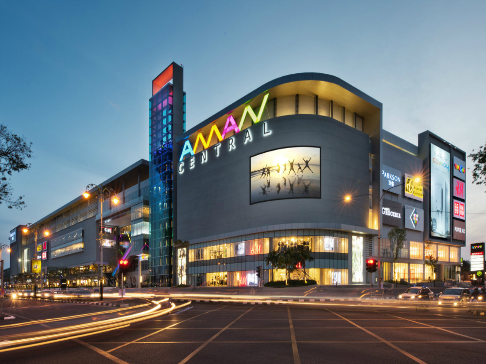 Aman Central Mall